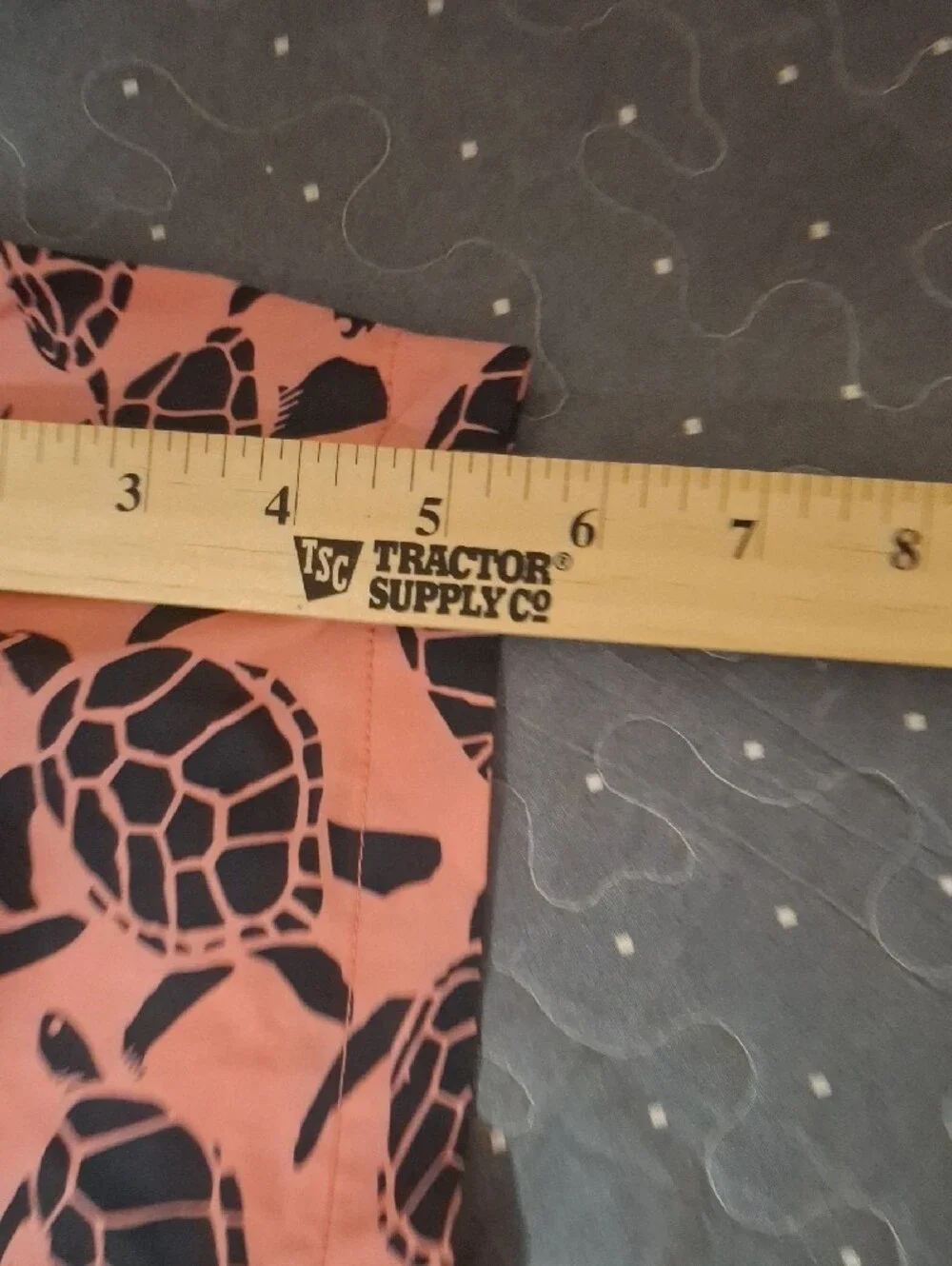 RAINFOREST Coral Turtle Print Swim Trunks size XL NWT